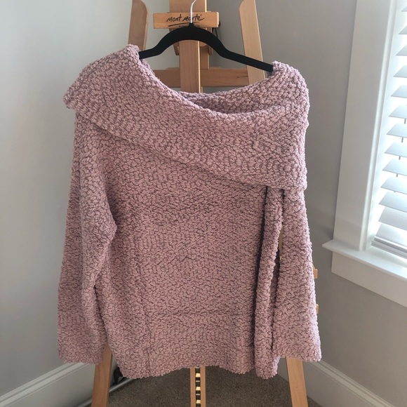 Pink Off The Shoulder Comfy Sweater Size Medium - Picture 4 of 7